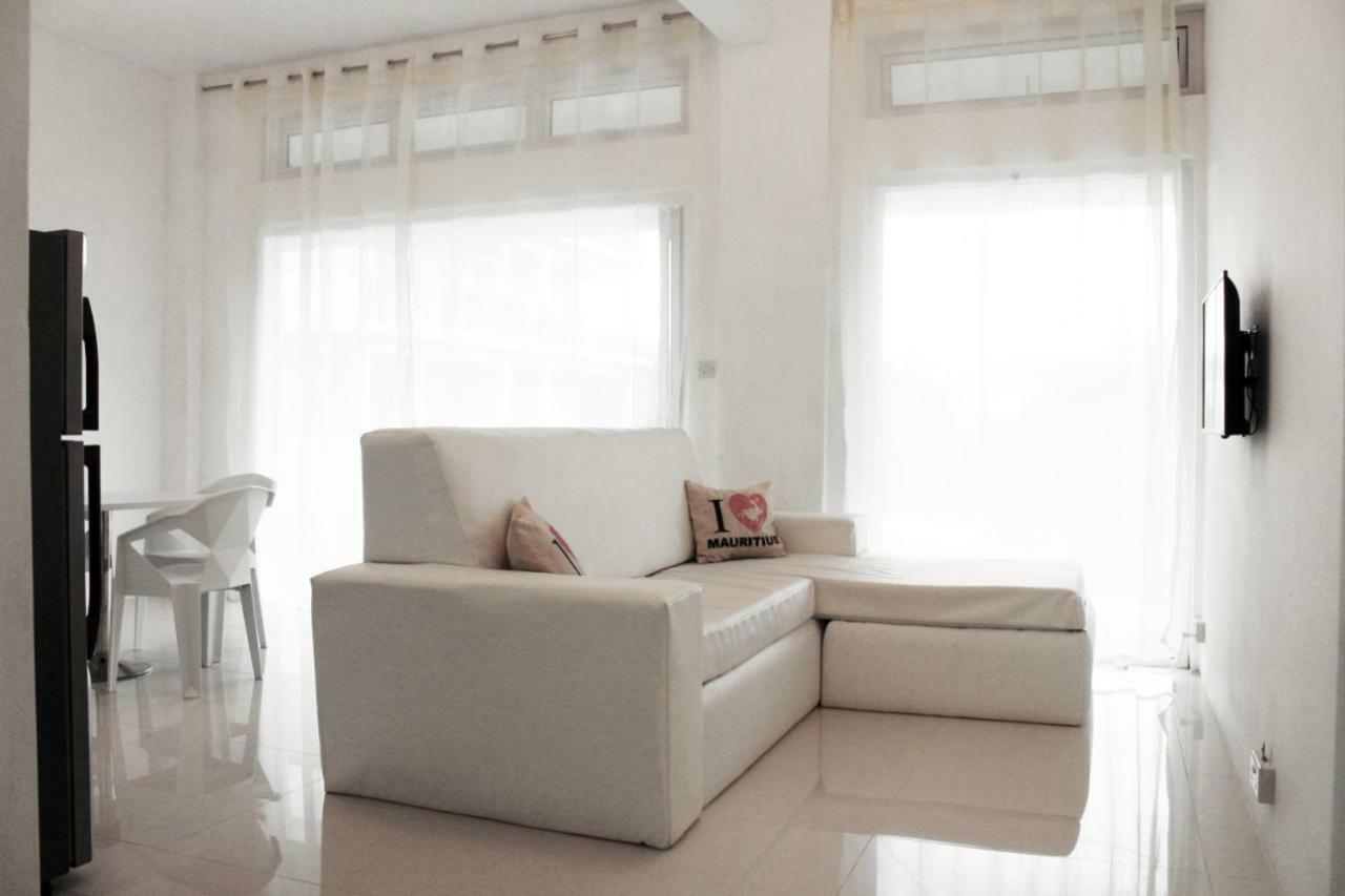 Villa Emita Trou Aux Biches Beach Appartement Dış mekan fotoğraf